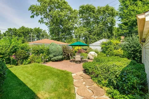 7845 North Nora Avenue Niles IL 60714