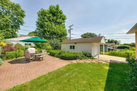 7845 North Nora Avenue Niles IL 60714