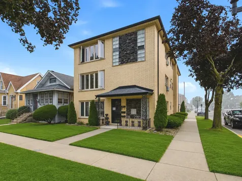 2746 North 75th Court Elmwood Park IL 60707