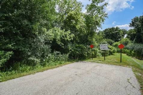 12362 West Graves Avenue Beach Park IL 60087