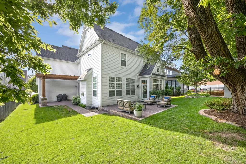 624 Wellner Road Naperville IL 60540