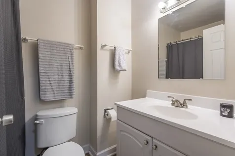 186 Judith Court Bartlett IL 60103
