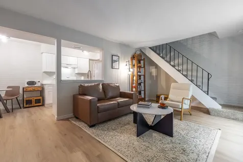 186 Judith Court Bartlett IL 60103