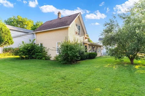514 Locust Street Elgin IL 60123
