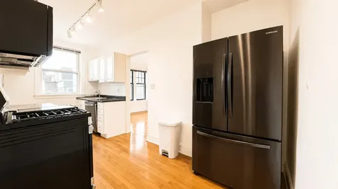 2208 West Winnemac Avenue Chicago IL 60625