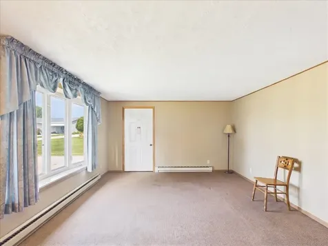 1114 West Lynwood Court Freeport IL 61032
