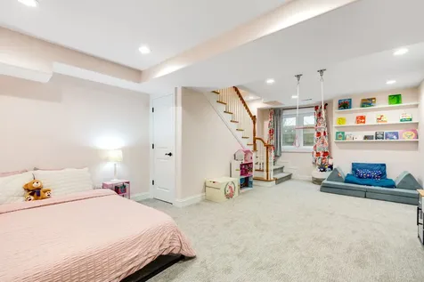3634 North Pontiac Avenue Chicago IL 60634