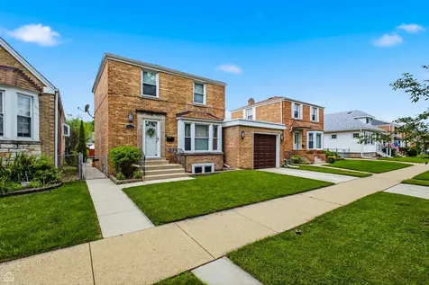 3634 North Pontiac Avenue Chicago IL 60634