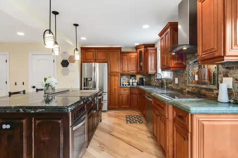 3634 North Pontiac Avenue Chicago IL 60634