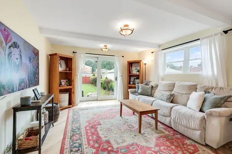 3634 North Pontiac Avenue Chicago IL 60634