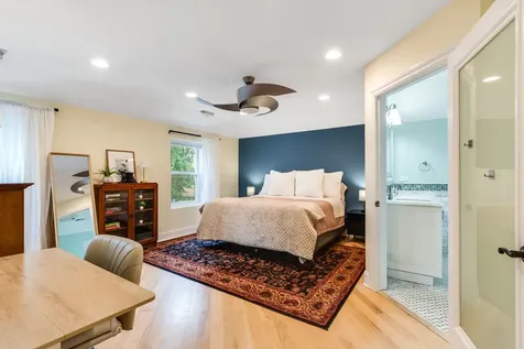 3634 North Pontiac Avenue Chicago IL 60634