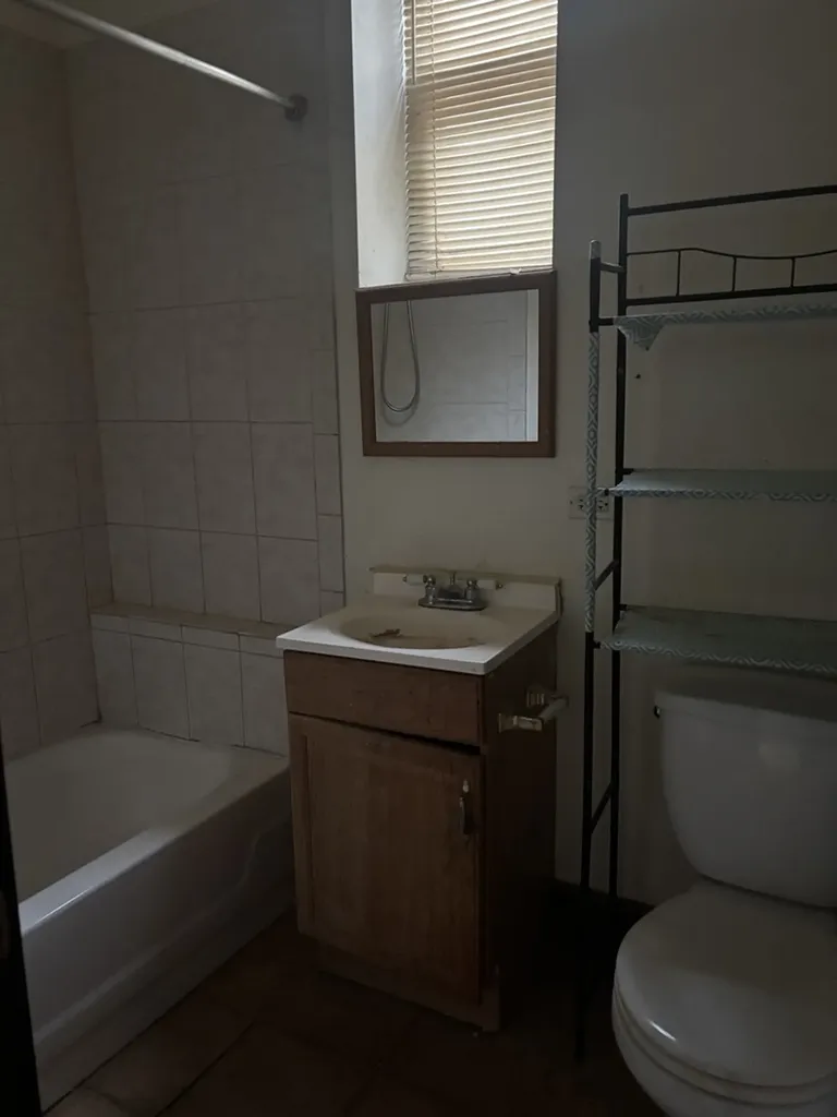 3027 West Flournoy Street Chicago IL 60612
