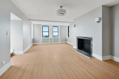 7000 South South Shore Drive Chicago IL 60649
