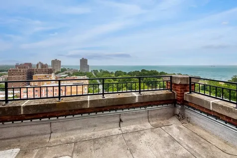 7000 South South Shore Drive Chicago IL 60649