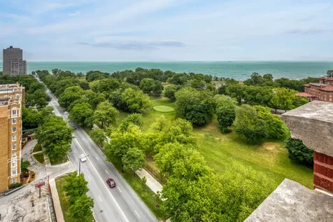 7000 South South Shore Drive Chicago IL 60649
