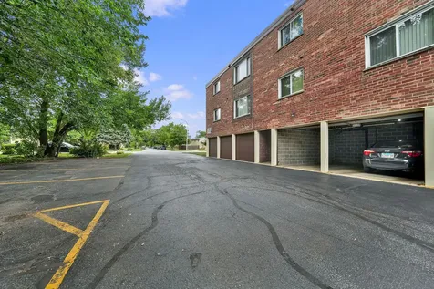 10210 Washington Avenue Oak Lawn IL 60453