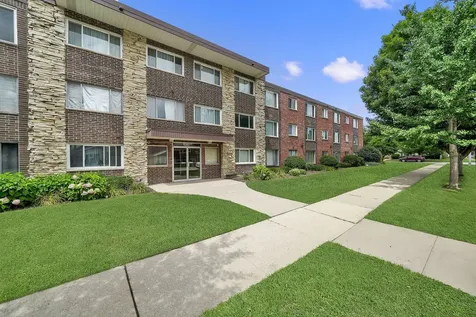 10210 Washington Avenue Oak Lawn IL 60453