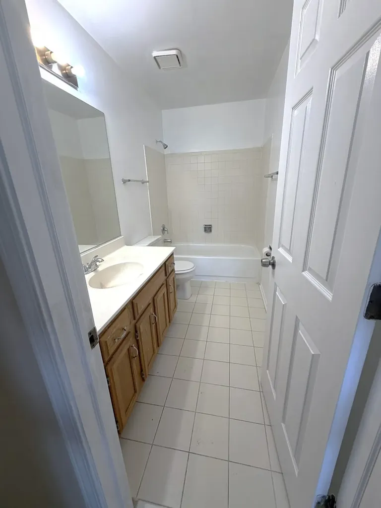 3590 Fairfax Court Aurora IL 60504