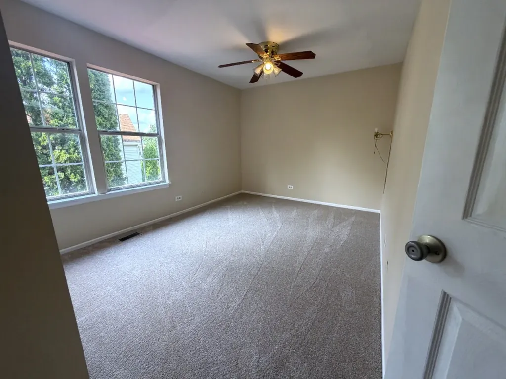 3590 Fairfax Court Aurora IL 60504