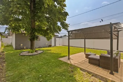 4031 Park Avenue Brookfield IL 60513