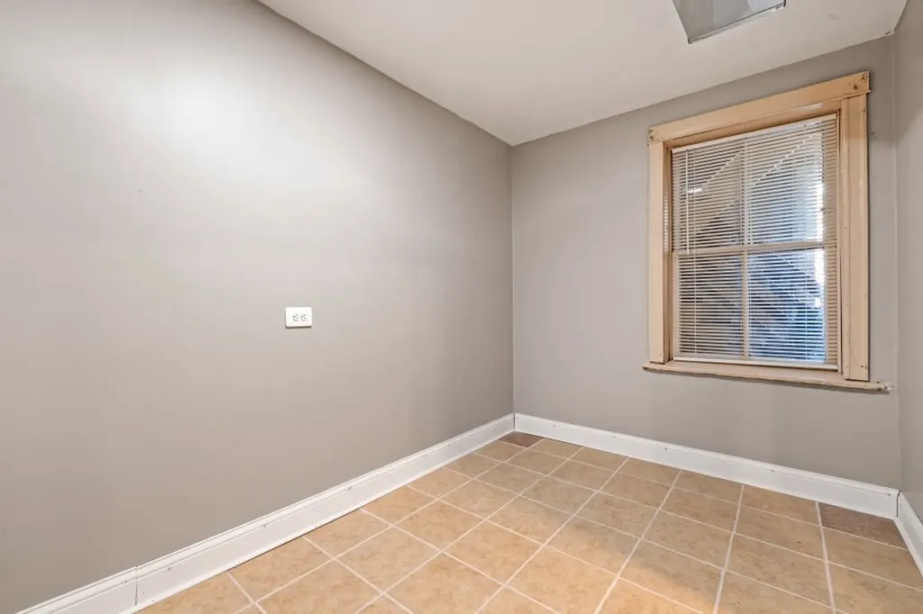 4320 South Marshfield Avenue Chicago IL 60609