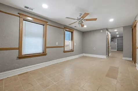 4320 South Marshfield Avenue Chicago IL 60609