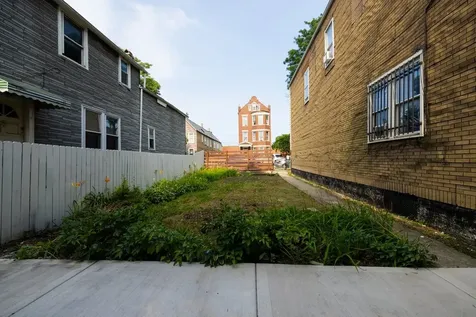 4320 South Marshfield Avenue Chicago IL 60609