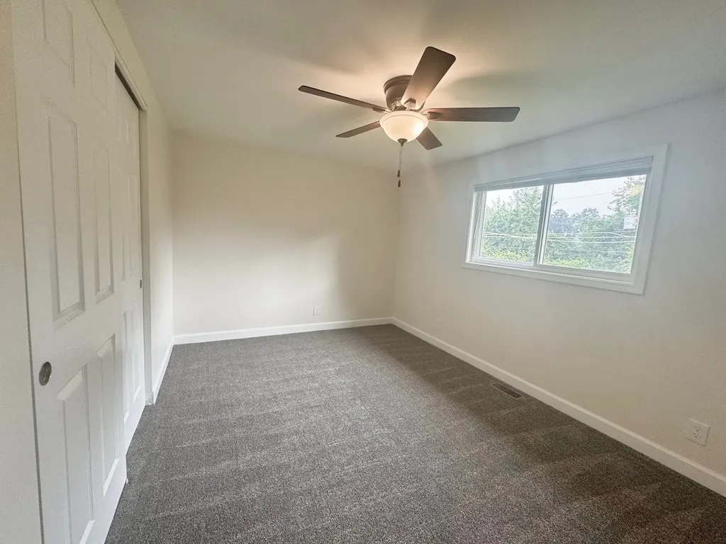 317 Hadleigh Road Bolingbrook IL 60440