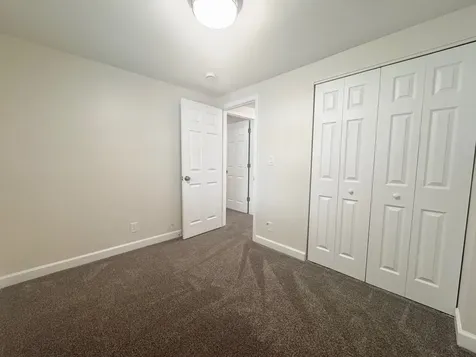 317 Hadleigh Road Bolingbrook IL 60440