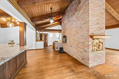 5N471 Billy Burns Road Wayne IL 60184
