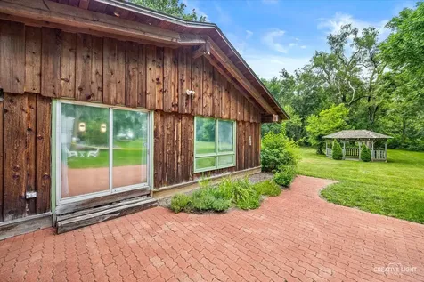 5N471 Billy Burns Road Wayne IL 60184