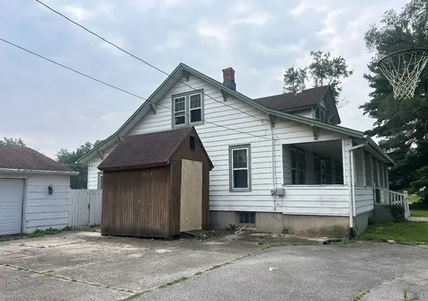 17 South Wabash Avenue Glenwood IL 60425