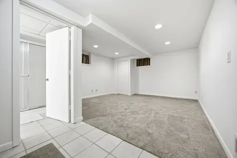 616 South Jefferson Street Woodstock IL 60098