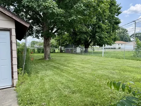 1704 19TH Avenue Sterling IL 61081
