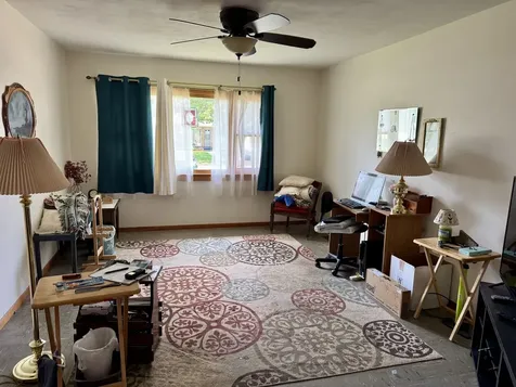 1704 19TH Avenue Sterling IL 61081