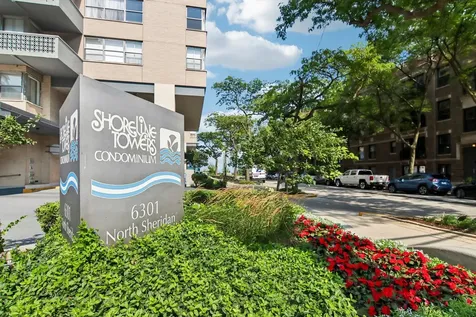 6301 North Sheridan Road Chicago IL 60660
