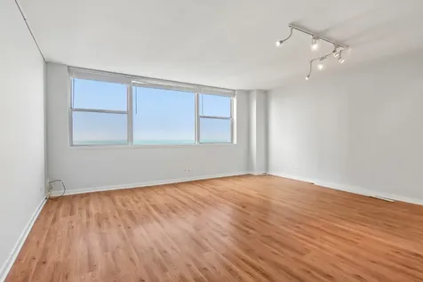 6301 North Sheridan Road Chicago IL 60660