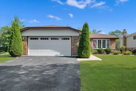 8840 Leslie Drive Orland Hills IL 60487