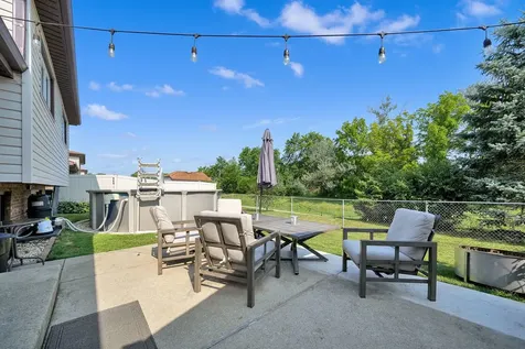 8840 Leslie Drive Orland Hills IL 60487