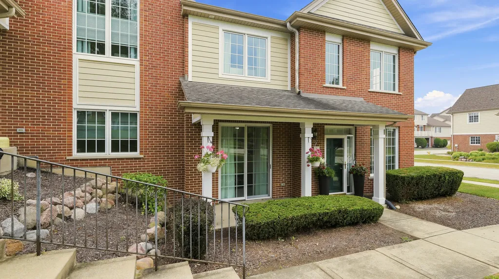 10634 Gabrielle Lane Orland Park IL 60462