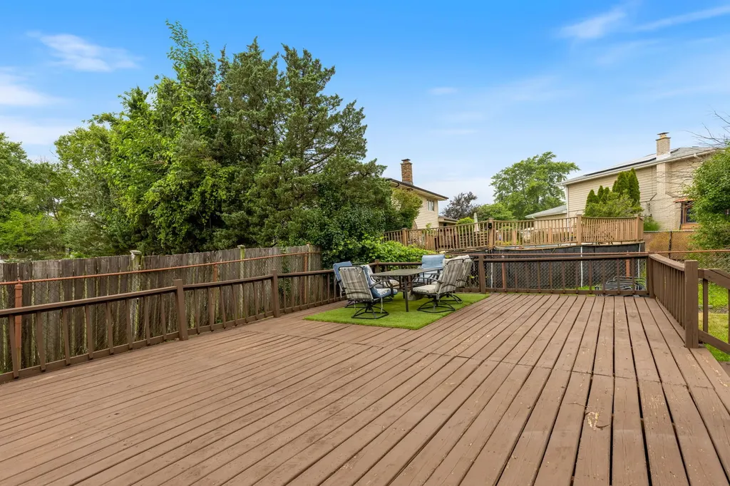 14122 Chestnut Lane Orland Park IL 60467