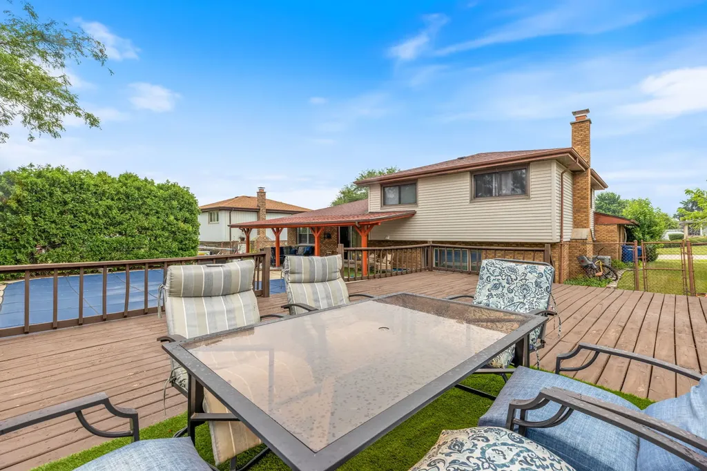 14122 Chestnut Lane Orland Park IL 60467