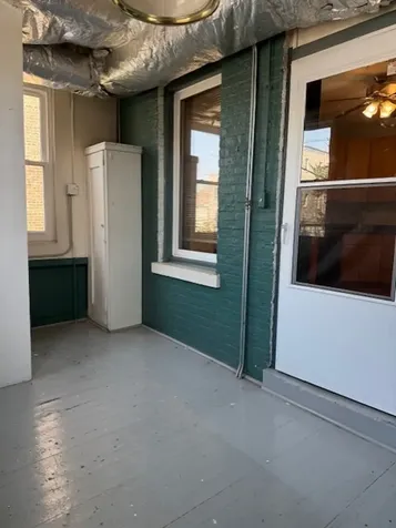 1632 West Nelson Street Chicago IL 60657