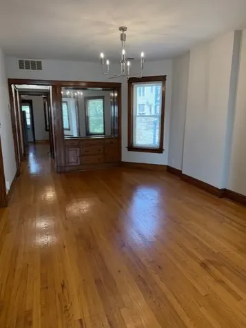 1632 West Nelson Street Chicago IL 60657