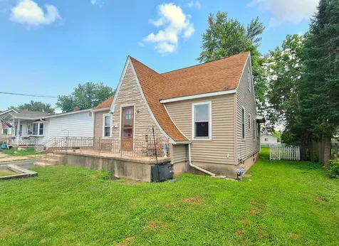 1566 Crosat Street Lasalle IL 61301