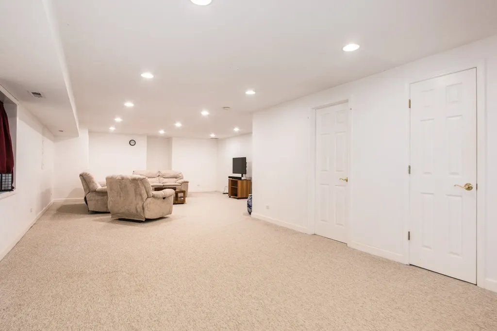 104 Brickton Place Park Ridge IL 60068