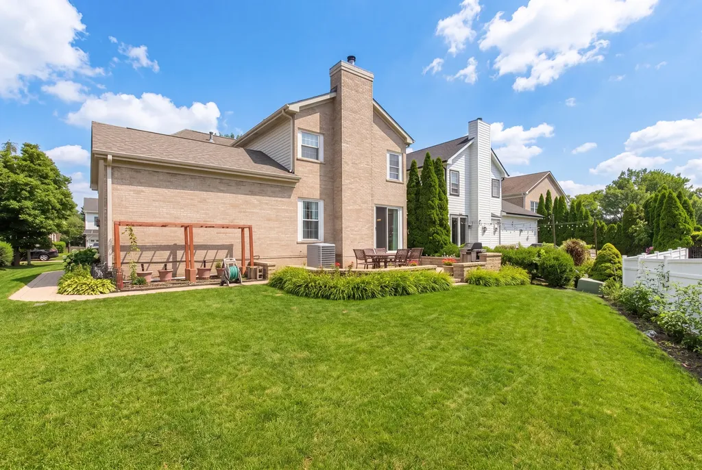 104 Brickton Place Park Ridge IL 60068