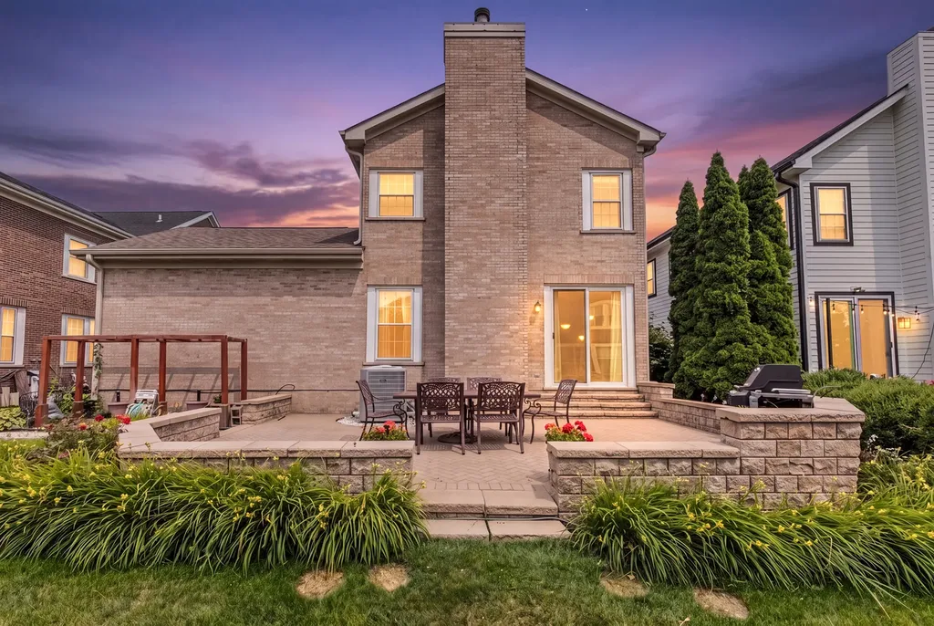 104 Brickton Place Park Ridge IL 60068