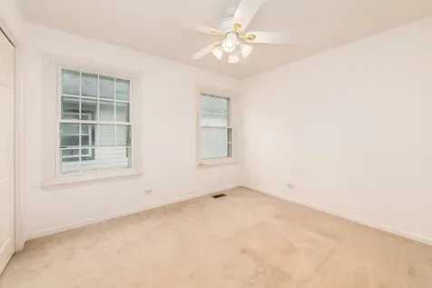104 Brickton Place Park Ridge IL 60068