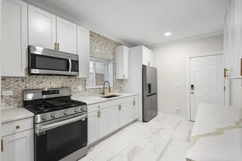 1742 North Mayfield Avenue Chicago IL 60639